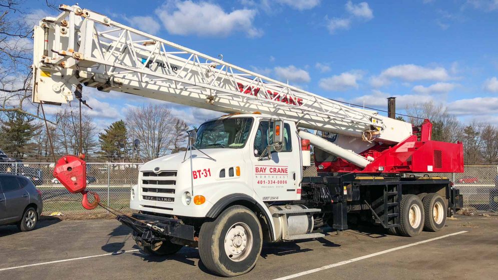 TT 300 truck crane mounted on a truck chassis