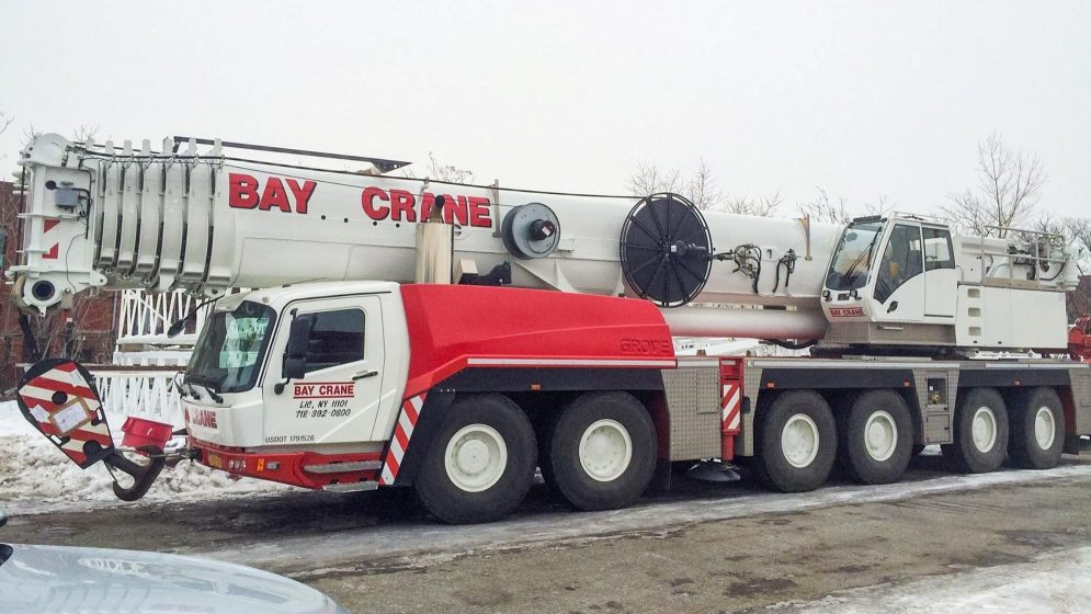 GMK 6350 all terrain crane with a hydraulic expandable